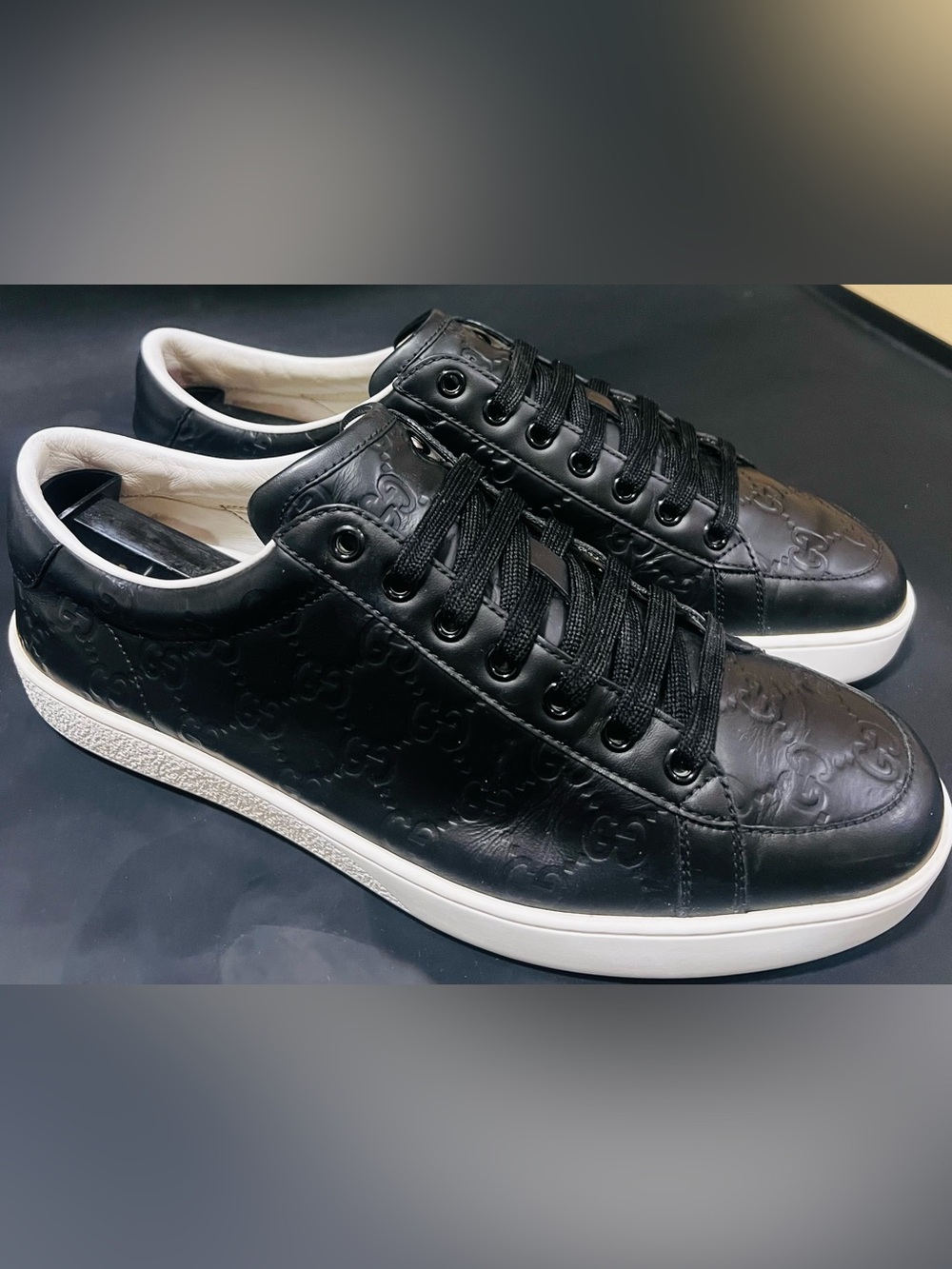 GUCCI BROOKLYN GG GUCCISSIMA EMBOSSED SNEAKER 7.5G 8.5-9US